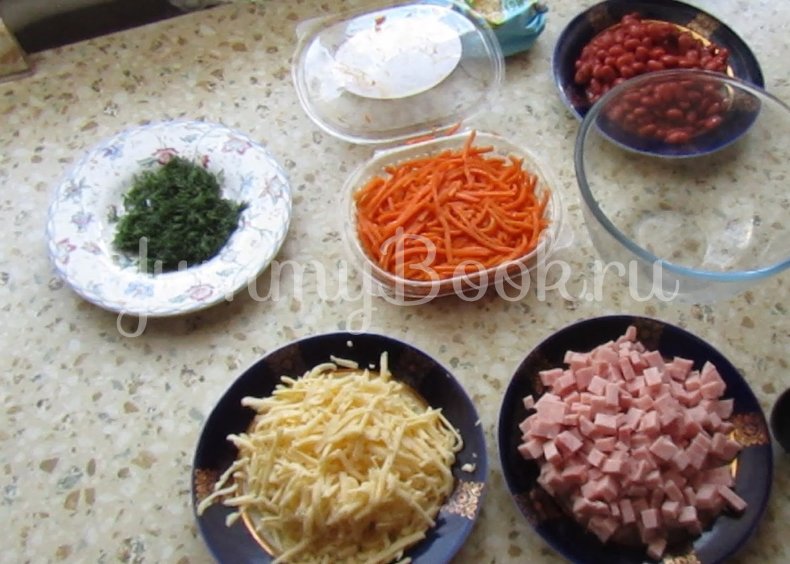 Салат с ветчиной, фасолью и морковью по-корейски - шаг 2