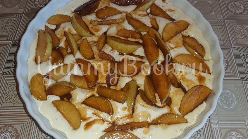 Пирог с карамелизированными яблоками - шаг 2