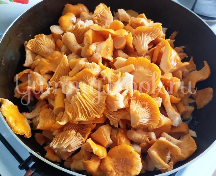 Открытый пирог с грибами по-монастырски - шаг 8 Открытый пирог с грибами по-монастырски - шаг 8