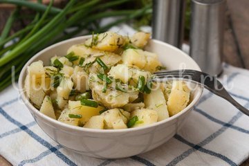 Салат Картофельный с зеленым луком - шаг 6