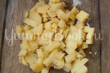 Салат Картофельный с зеленым луком - шаг 2