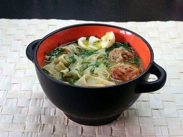 Суп-лапша с фрикадельками