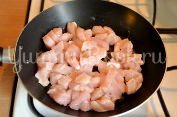 Пирог с ветчиной, курицей и луком - шаг 3