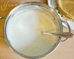 Блинчики с творогом и вишней - шаг 1