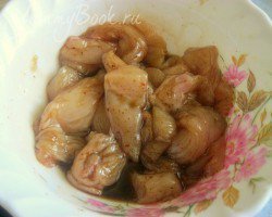 Теплый салат с курицей - шаг 1