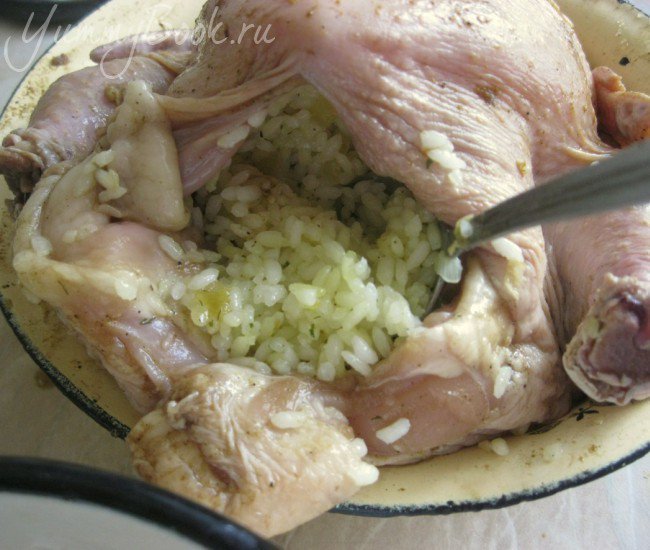 Фаршированная курица в медово-соевом маринаде - шаг 5