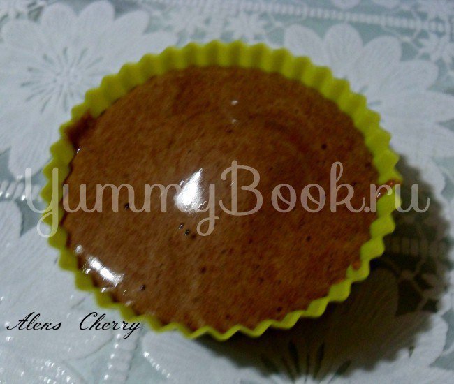 Пирожное шоколадное с кокосово - творожной начинкой - шаг 2