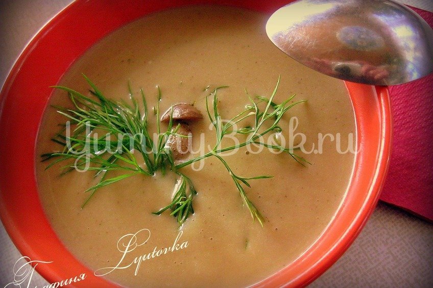 Грибной суп пюре: рецепт с домашними гренками