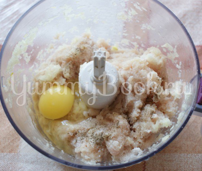 Куриные шарики в сырно-сливочном соусе (в мультиварке) - шаг 2