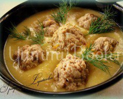 Картофельный суп-пюре с чесночными фрикадельками - шаг 1