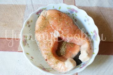Стейк из семги на гриле - шаг 2