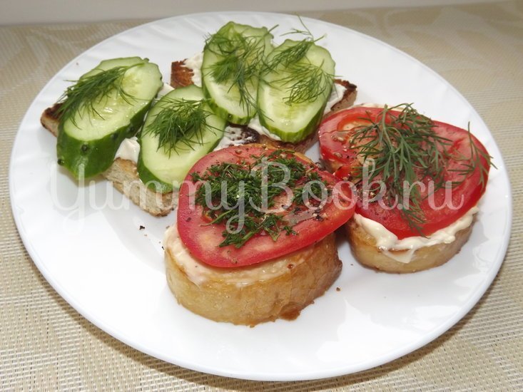 Горячие бутерброды с помидорами - шаг 10