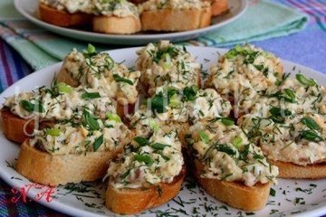 Закусочные бутерброды с печенью трески - шаг 4