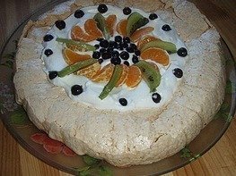 Торт "Павлова" с фруктами