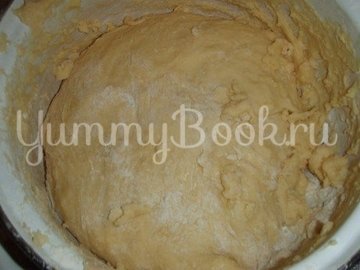 Плетенка с клубникой, яблоком и маком - шаг 3