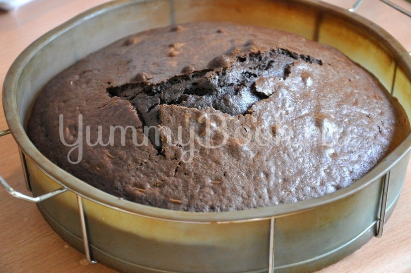 Шоколадный торт с вишней - шаг 8