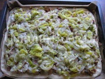 Пирог с луком-пореем, Lauchkuchen - шаг 11