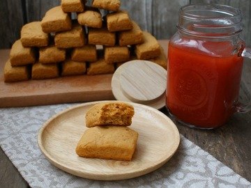 Постное печенье на томатном соке