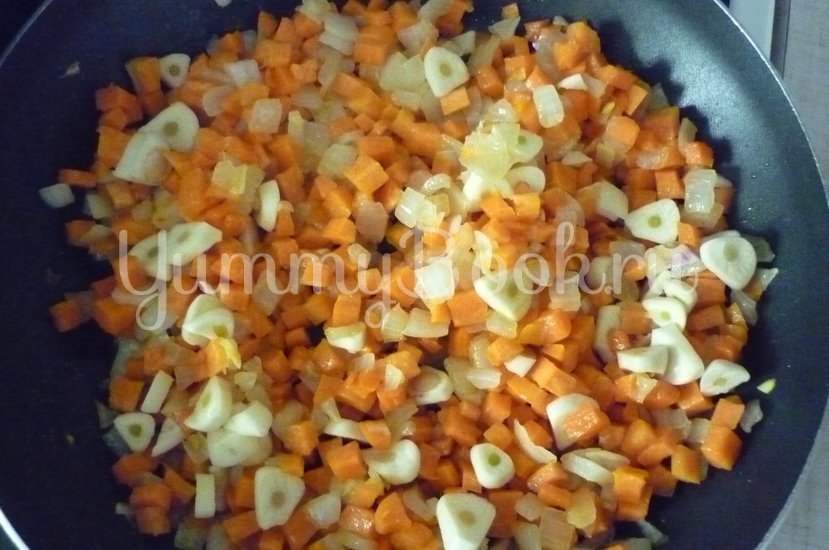 Печень с морковью и зеленью и гречка на гарнир - шаг 11