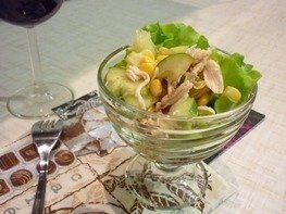 Лёгкий весенний салат с помело