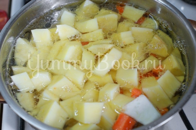 Суп-пюре из корня сельдерея и картофеля - шаг 5