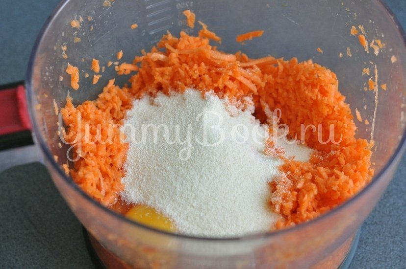 Морковные котлеты с манкой - шаг 2