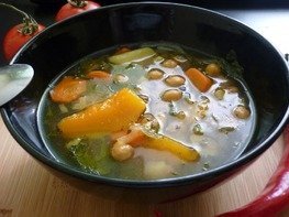 Яркий суп с тыквой и нутом