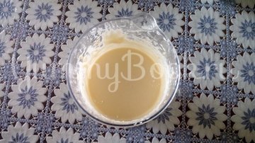 Пирог с зеленым луком и яйцом в мультиварке - шаг 5