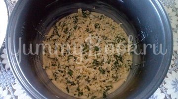 Пирог с зеленым луком и яйцом в мультиварке - шаг 7