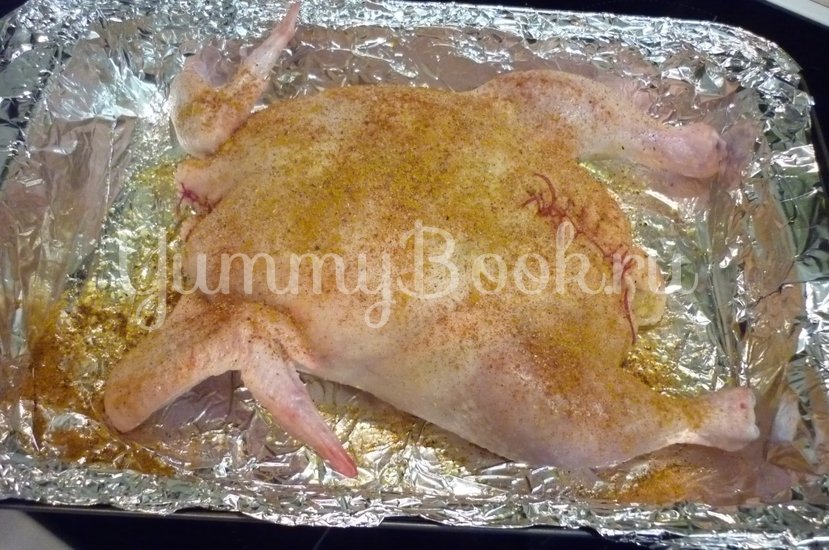 Нежная фаршированная курица без костей - шаг 21