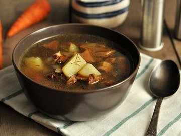 Суп с сушеными грибами