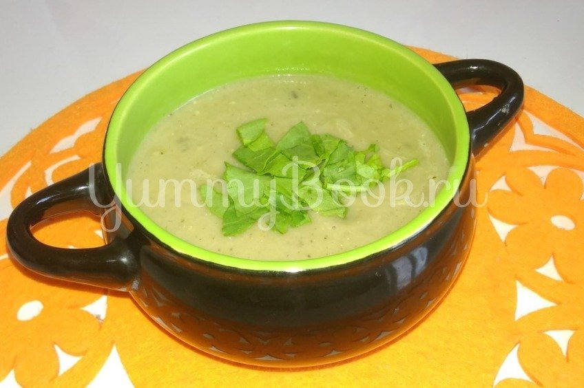 Крем-суп из кабачков и баклажан диетический в мультиварке
