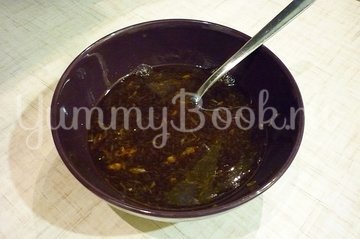 Утка, запечённая со сливами и яблоками - шаг 3
