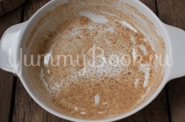 Творожная запеканка со сливами - шаг 6