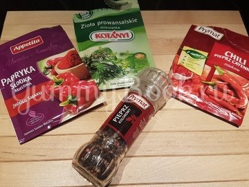 Гуляш из говядины в мультиварке - шаг 6