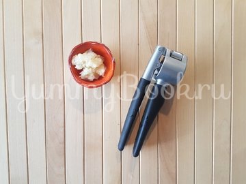 Гуляш из говядины в мультиварке - шаг 5