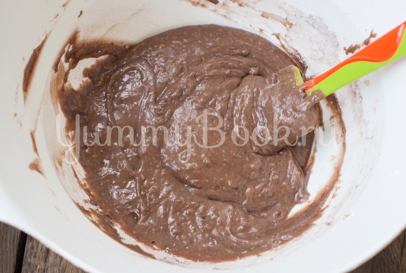 Шоколадный кекс с грушами - шаг 5