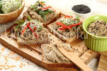 Чечевичная паста (намазка на бутерброды) - шаг 5