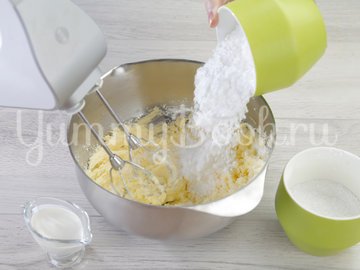 Шоколадный праздничный новогодний торт - шаг 5