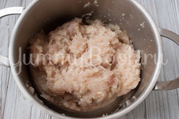 Картофельная запеканка с фрикадельками - шаг 3