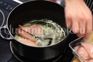 Куриное филе с яблоками и сидром - шаг 1