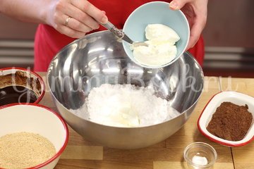 Шоколадные конфеты с Маскарпоне - шаг 2