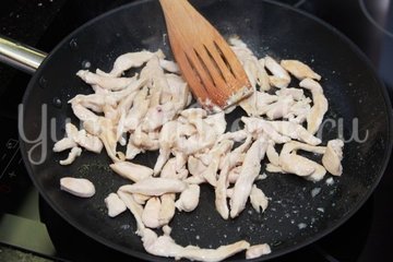 Пряная курица с корицей - шаг 1