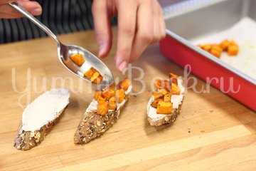 Багет с тыквой и сыром Фета - шаг 3