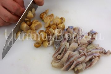 Салат из сельди по-дворянски - шаг 1