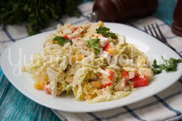Салат с пекинской капустой, крабовыми палочками и ананасами - шаг 7