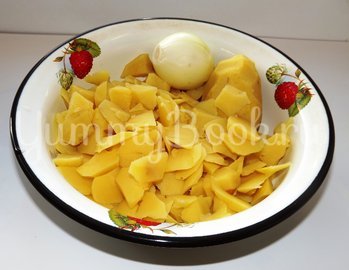 Вареный картофель, тушеный в молоке - шаг 2