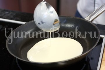 Блины со шпинатом и козьим сыром - шаг 1