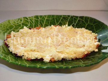 Сельдь под шубой самая вкусная - шаг 7