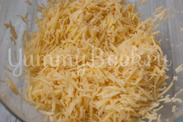Драники с сыром в духовке - шаг 4